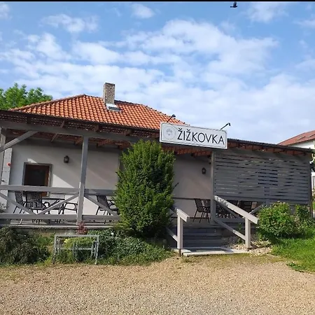 Barbora Campsite Kutna Hora